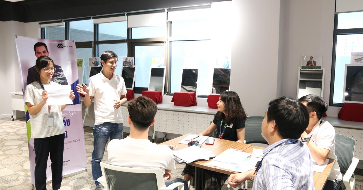 Tầm Quan Trọng Của Việc Sử Dụng "Hình Ảnh Minh Họa" Trong Thuyết Trình